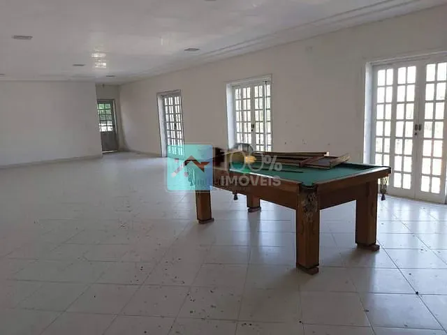 Sobrado com 4000m² 5 quartos e 8 banheiros, à venda, no bairro Quinta das Flores em São José dos Campos
