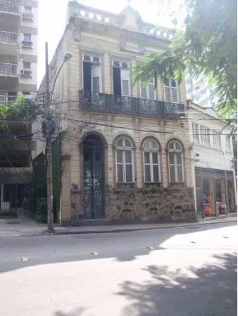 Sobrado para venda em Cosme Velho com 10 quartos, 600m²