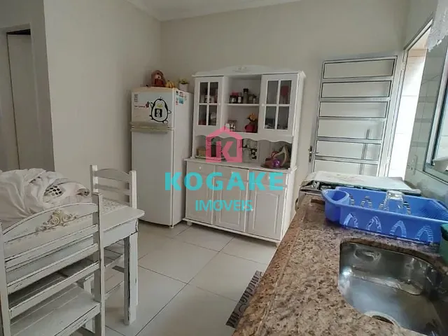 Sobrado com 67m² 2 quartos e 1 banheiro, à venda, no bairro Jardim Santa Marina em Jacareí
