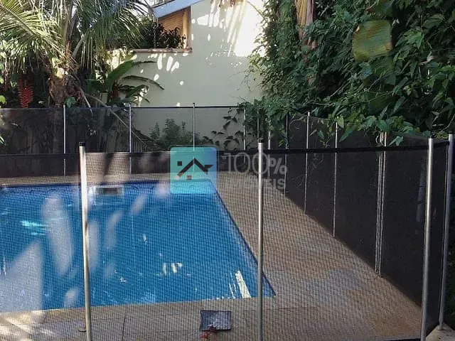 Sobrado com 390m² 4 quartos e 3 banheiros, à venda, no bairro Urbanova em São José dos Campos