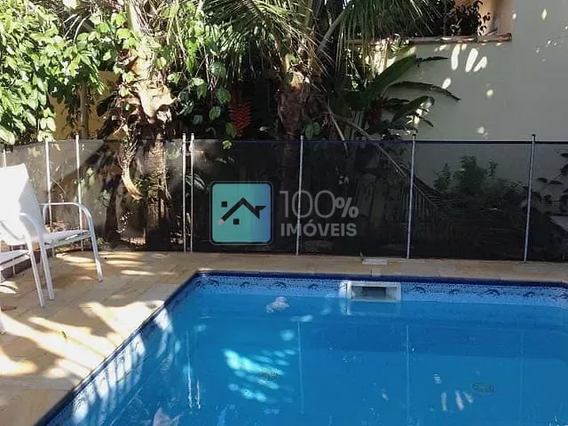 Sobrado com 390m² 4 quartos e 3 banheiros, à venda, no bairro Urbanova em São José dos Campos