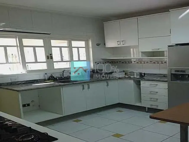 Sobrado com 390m² 4 quartos e 3 banheiros, à venda, no bairro Urbanova em São José dos Campos