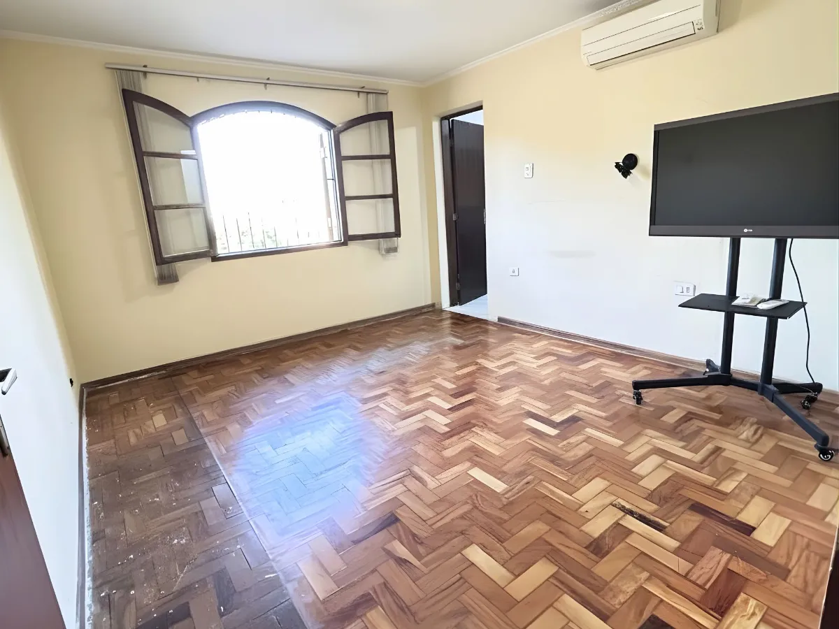 Sobrado para venda em Jardim São Ricardo com 3 quartos, sendo 1 suíte, 154m²