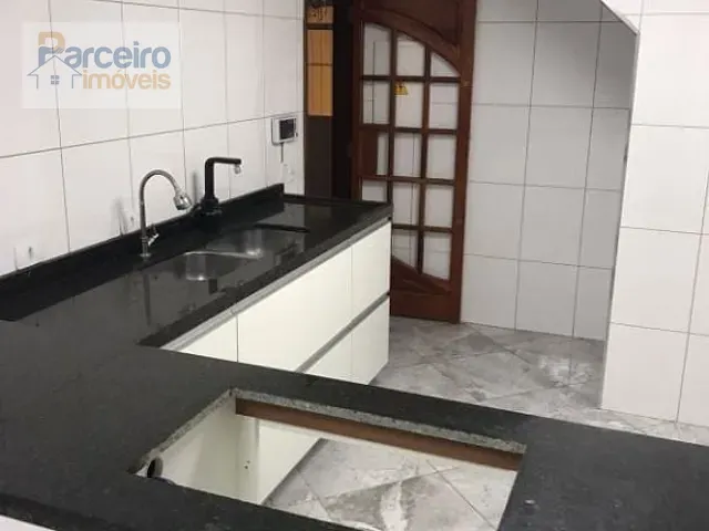 Sobrado com 126m² 3 quartos e 1 banheiro, à venda, no bairro Cidade Patriarca em São Paulo