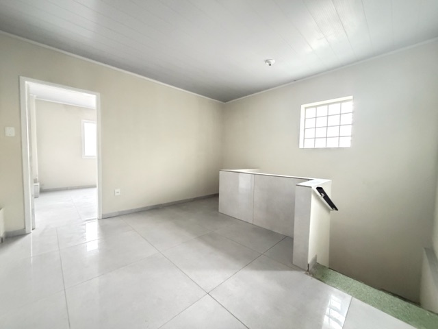 Sobrado com 110m² 2 quartos e 2 banheiros, à venda, no bairro Centro em Pelotas