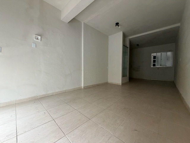 Sobrado com 110m² 2 quartos e 2 banheiros, à venda, no bairro Centro em Pelotas