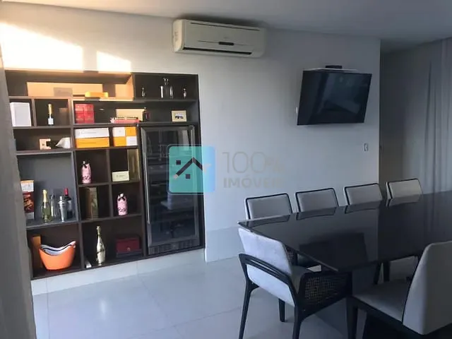 Sobrado com 505m² 4 quartos e 5 banheiros, à venda, no bairro Condomínio Residencial Alphaville II em São José dos Campos