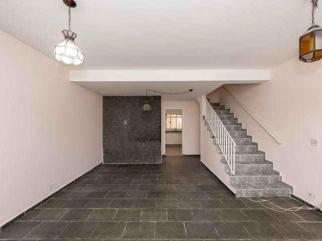 Foto do Sobrado - Sobrado para venda em Jabaquara com 4 quartos, sendo 1 suíte, 145m² | Lares e Andares Imóveis