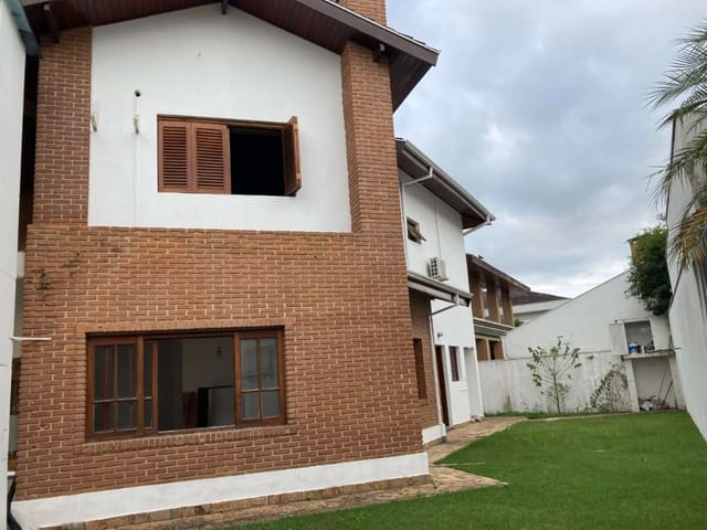 Foto do Sobrado - Sobrado com 5 dormitórios à venda, 570 m² por R$ 2.450.000 - Jardim das Colinas - São José dos Campos/SP | RUSSI IMÓVEIS