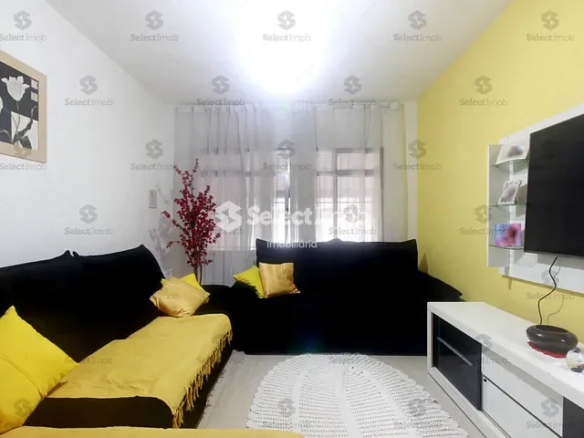 Sobrado com 196m² 3 quartos e 2 banheiros, à venda, no bairro Vila Assis Brasil em Mauá