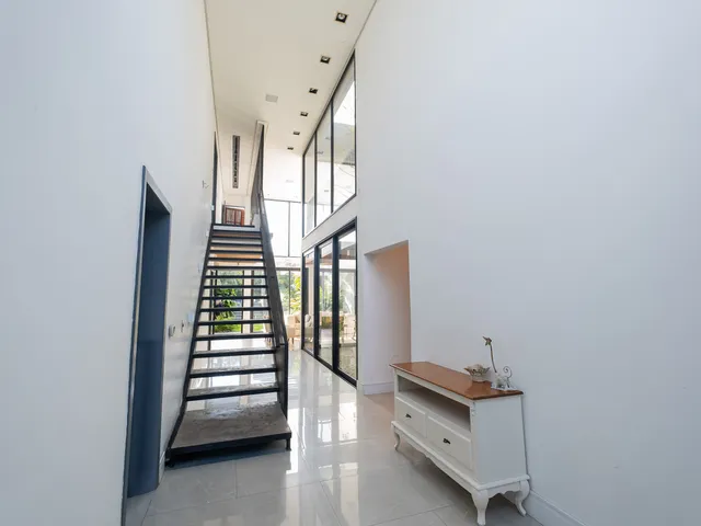 Sobrado com 560m² 3 quartos e 2 banheiros, à venda, no bairro Centro em Pelotas