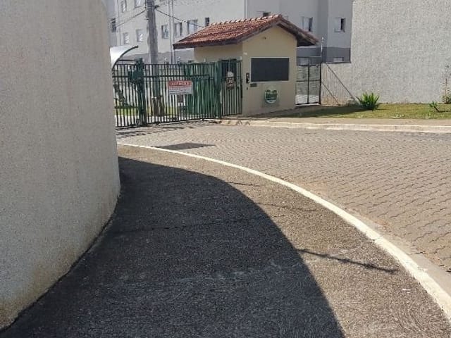 Foto do Sobrado - Sobrado com 2 dormitórios à venda, 52 m² por R$ 215.000,00 - Jardim São Judas Tadeu - São José dos Campos/SP | INDEPENDENCE NEGOCIOS IMOBILIARIOS LTDA