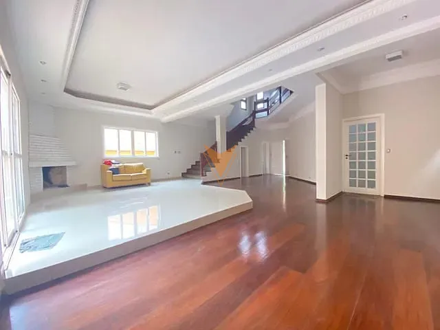 Sobrado com 360m² 4 quartos e 3 banheiros, à venda, no bairro Alphaville em Santana de Parnaíba