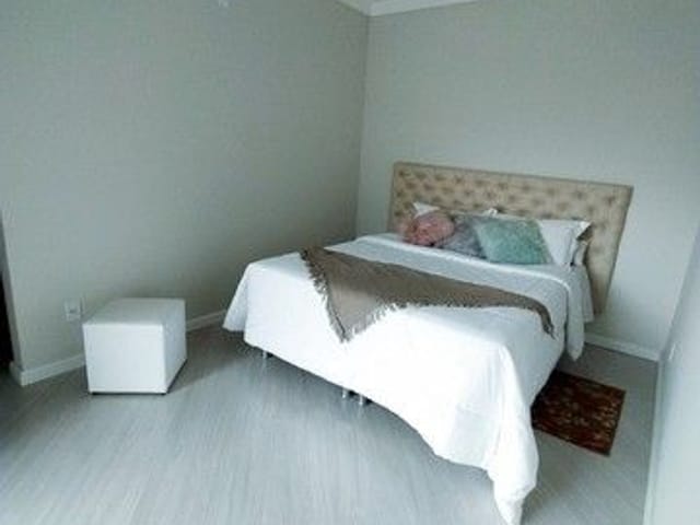 Foto do Sobrado - Sobrado à venda, 190 m² por R$ 851.000,00 - Villa Branca - Jacareí/SP | RUSSI IMÓVEIS