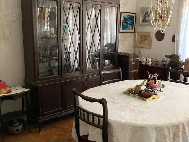 Sobrado com 385m² 4 quartos e 3 banheiros, à venda, no bairro Moema em São Paulo