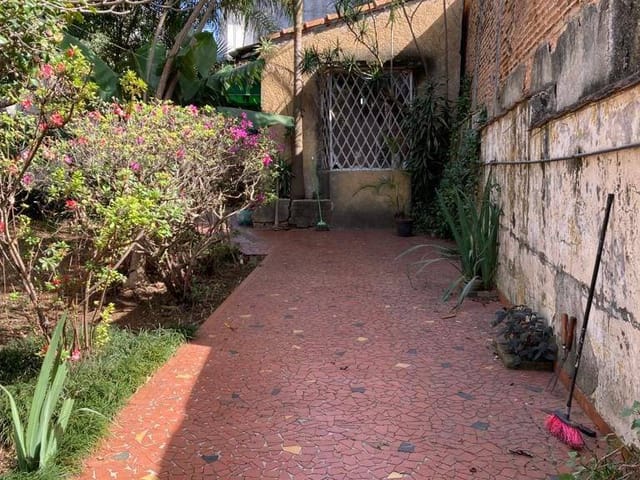 Sobrado com 385m² 4 quartos e 3 banheiros, à venda, no bairro Moema em São Paulo