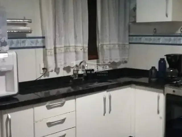 Sobrado com 150m² 4 quartos e 2 banheiros, à venda, no bairro Conjunto Residencial Nova Bertioga em Mogi das Cruzes