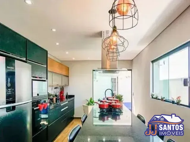 Sobrado com 125m² 4 quartos e 5 banheiros, à venda, no bairro Jardim Vila Formosa em São Paulo