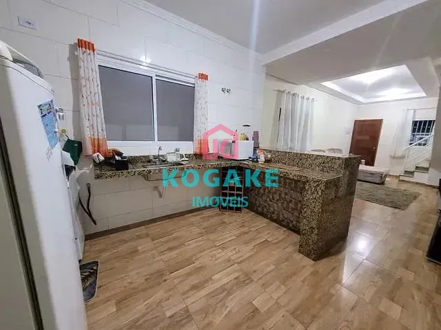 Sobrado com 154m² 3 quartos e 3 banheiros, à venda, no bairro Jardim Paulista em São José dos Campos