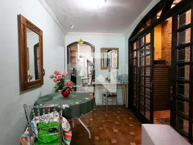 Sobrado com 115m² 2 quartos e 1 banheiro, à venda, no bairro Parque São Jorge em São Paulo