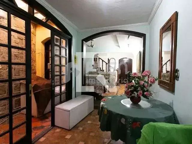 Sobrado com 115m² 2 quartos e 1 banheiro, à venda, no bairro Parque São Jorge em São Paulo