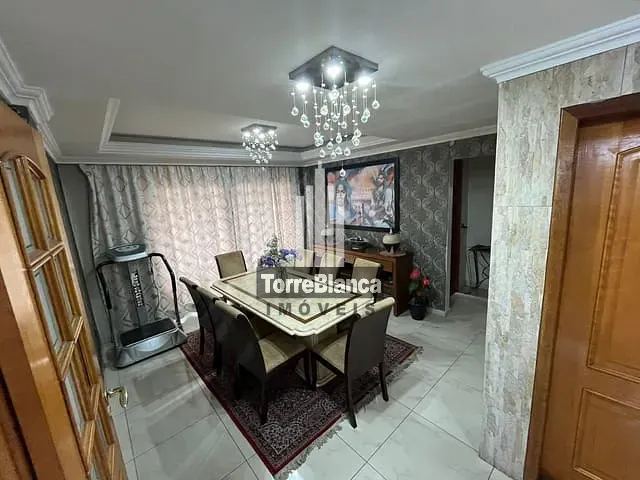 Sobrado com 300m² 3 quartos e 1 banheiro, para alugar, no bairro Centro em Ponta Grossa