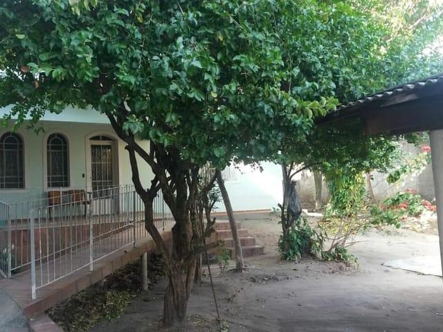Foto do Sobrado - Sobrado com 3 dormitórios para alugar, 150 m² por R$ 1.750,00/mês - São João - Jacareí/SP | INDEPENDENCE NEGOCIOS IMOBILIARIOS LTDA
