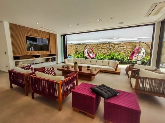 Sobrado com 604m² 7 quartos e 9 banheiros, à venda, no bairro Riviera de São Lourenço em Bertioga