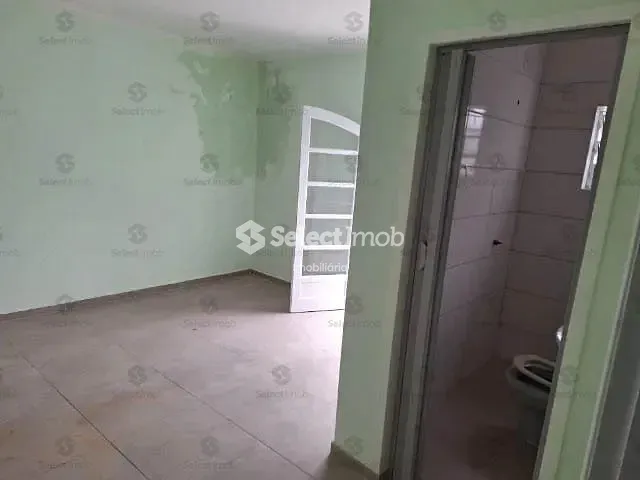 Sobrado com 145m² 3 quartos e 1 banheiro, à venda, no bairro Parque São Vicente em Mauá