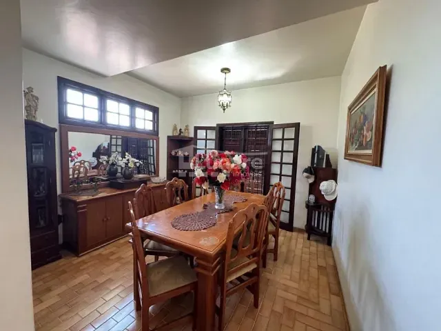 Sobrado com 263m² 3 quartos e 3 banheiros, à venda, no bairro Chácara das Flores em Mogi das Cruzes