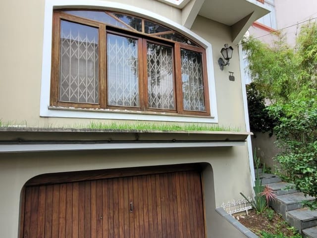 Sobrado com 160m² 3 quartos e 1 banheiro, à venda, no bairro Vila Monumento em São Paulo