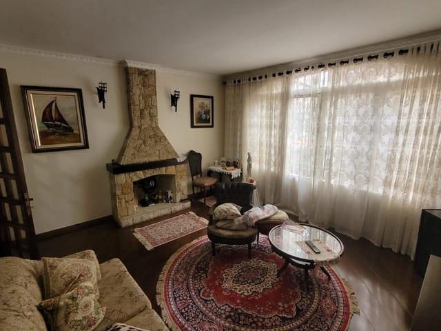 Sobrado com 160m² 3 quartos e 1 banheiro, à venda, no bairro Vila Monumento em São Paulo