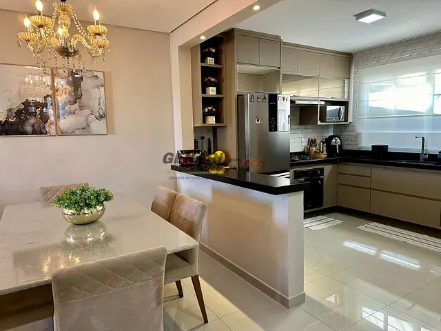 Sobrado com 150m² 3 quartos e 4 banheiros, à venda, no bairro Jardim Park Real em Indaiatuba