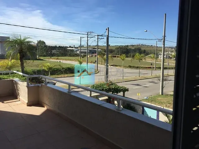 Sobrado com 313m² 4 quartos e 5 banheiros, à venda, no bairro Condomínio Terras do Vale em Caçapava
