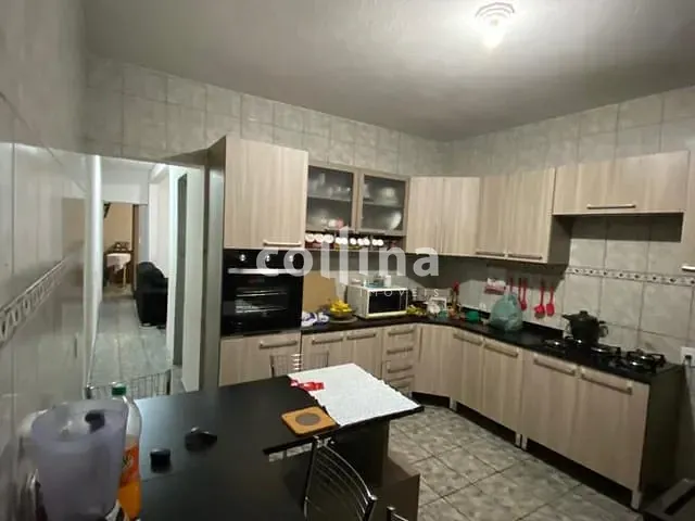 Sobrado com 151m² 3 quartos e 1 banheiro, à venda, no bairro Parque Sampaio Viana em Carapicuíba