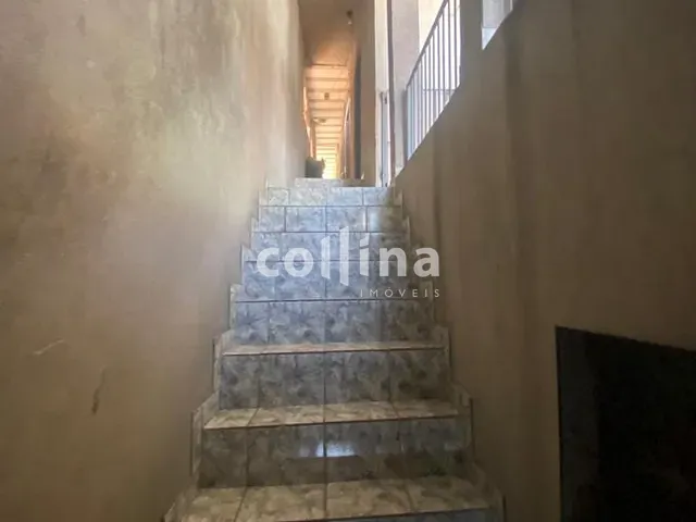 Sobrado com 151m² 3 quartos e 1 banheiro, à venda, no bairro Parque Sampaio Viana em Carapicuíba