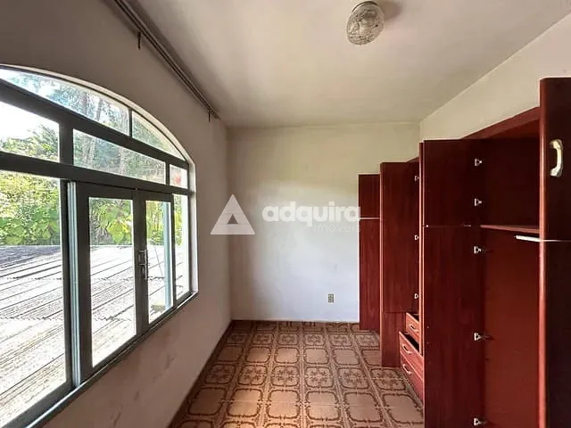 Sobrado com 576m² 3 quartos e 3 banheiros, à venda, no bairro Nova Rússia em Ponta Grossa