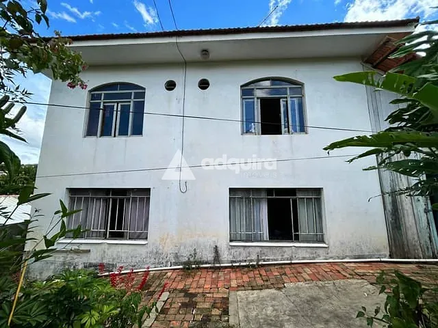Sobrado com 576m² 3 quartos e 3 banheiros, à venda, no bairro Nova Rússia em Ponta Grossa