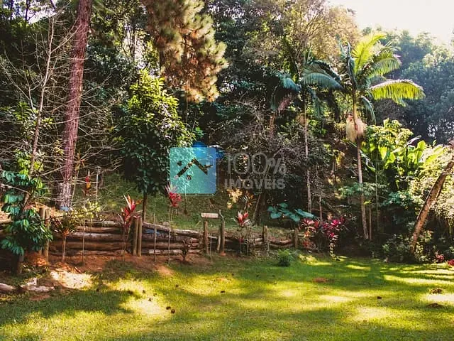 Sobrado com 3600m², à venda, no bairro Quinta das Flores em São José dos Campos