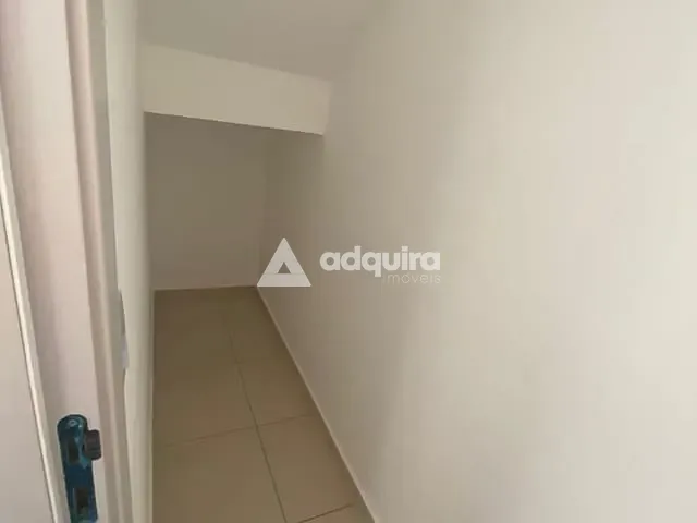 Sobrado com 61m² 2 quartos e 2 banheiros, à venda, no bairro Jardim Carvalho em Ponta Grossa