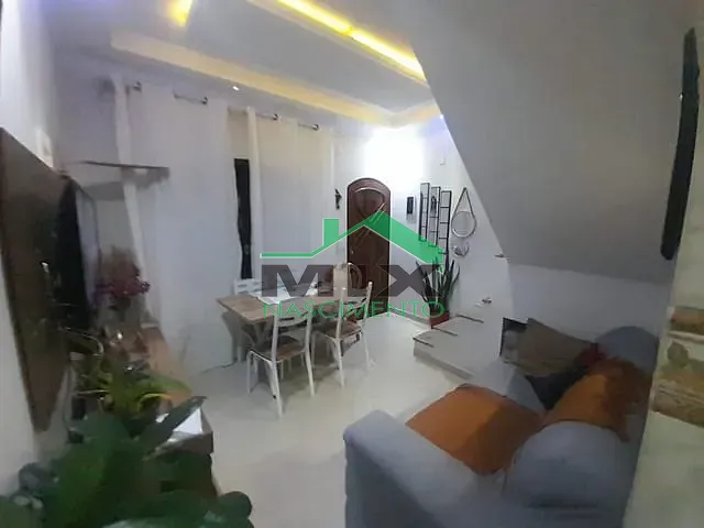 Sobrado com 100m² 3 quartos e 1 banheiro, à venda, no bairro Conceição em Diadema