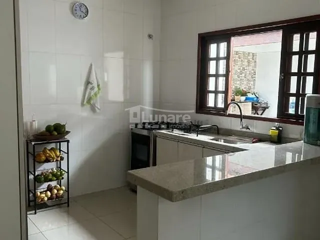 Sobrado com 138m² 3 quartos e 1 banheiro, à venda, no bairro Centro em Mogi das Cruzes