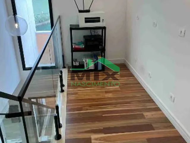 Sobrado com 147m² 3 quartos e 2 banheiros, à venda, no bairro Olímpico em São Caetano do Sul