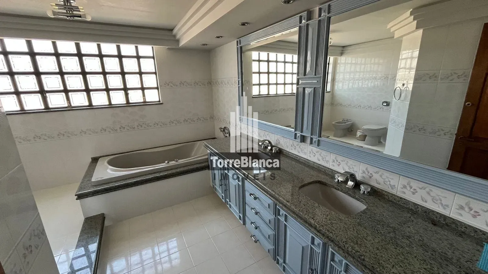 Sobrado, 1 quarto, 400 m² - Foto 41