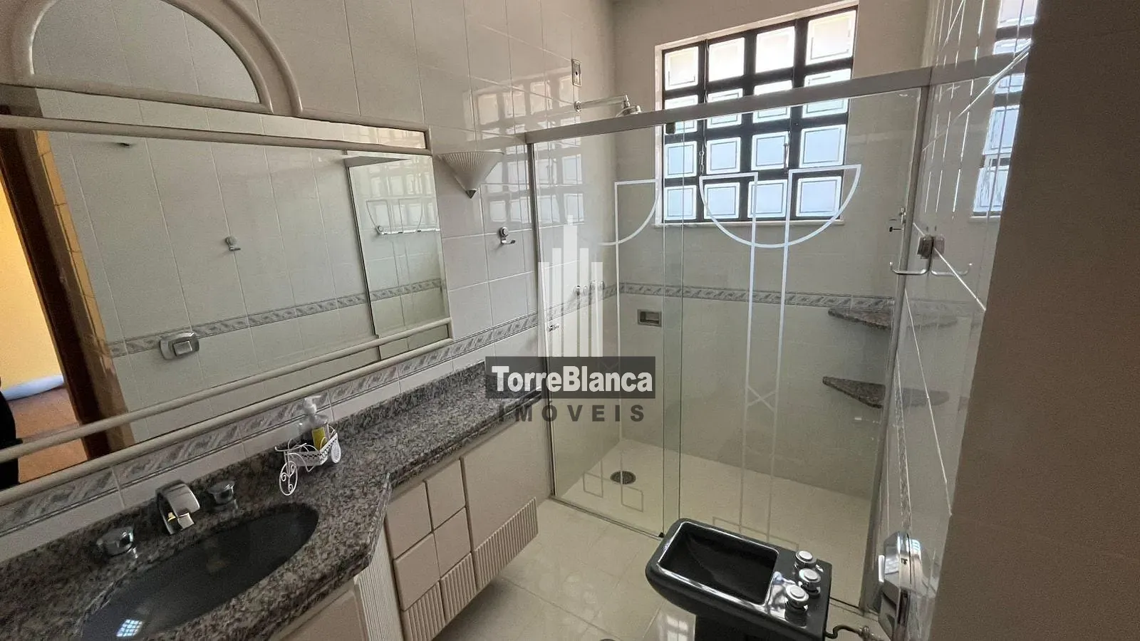 Sobrado, 1 quarto, 400 m² - Foto 32