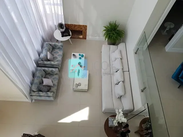 Sobrado com 700m² 4 quartos e 5 banheiros, à venda, no bairro Reserva do Paratehy em São José dos Campos