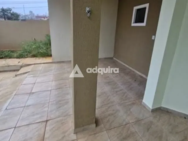 Sobrado 3 quartos e 3 banheiros, à venda, no bairro Estrela em Ponta Grossa