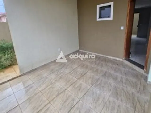Sobrado 3 quartos e 3 banheiros, à venda, no bairro Estrela em Ponta Grossa