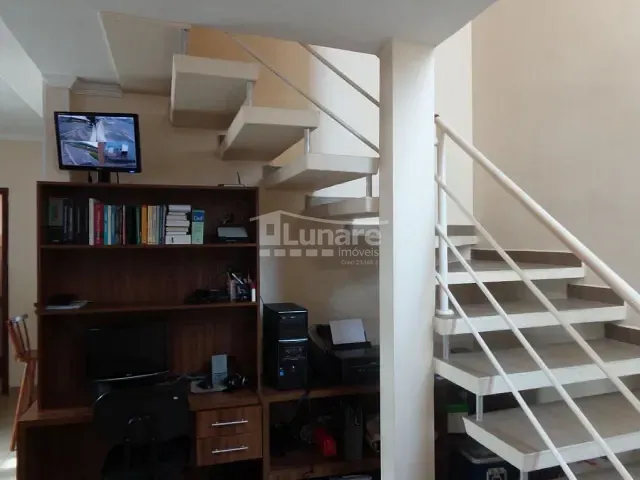 Sobrado com 156m² 3 quartos e 2 banheiros, à venda, no bairro Jardim do Paraíso em Mogi das Cruzes
