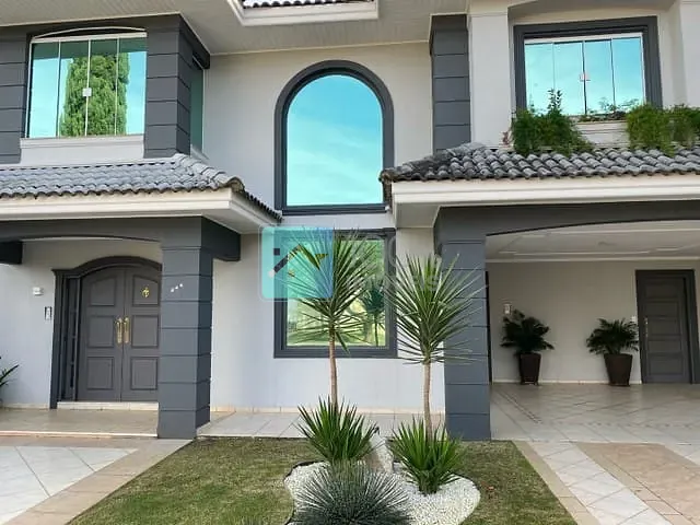Sobrado com 450m² 5 quartos e 6 banheiros, à venda, no bairro Pqe Res Aquarius em São José dos Campos